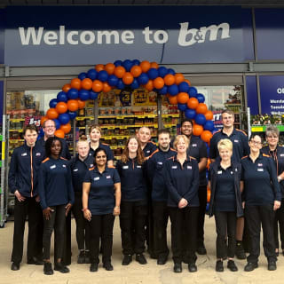 784-bmstores-reading-brunel-store-with-garden-centre-opening-2