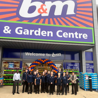 784-bmstores-reading-brunel-store-with-garden-centre-opening