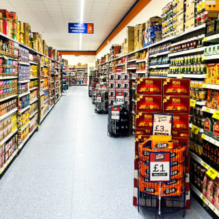 786-bmstores-fort-parkway-store-opening-14