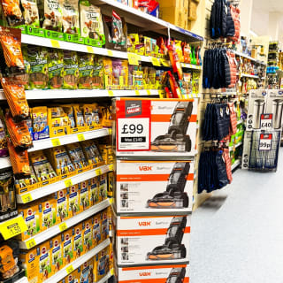 786-bmstores-fort-parkway-store-opening-20