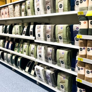 786-bmstores-fort-parkway-store-opening-3