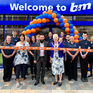 789-bmstores-camberly-store-charity--2