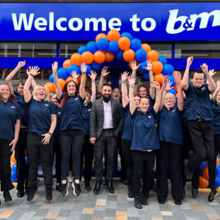789-bmstores-camberly-store-opening--2
