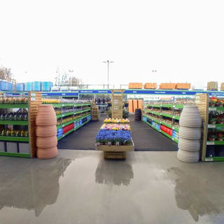 792-bmstores-teeside-new-garden-centre