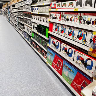 792-bmstores-teeside-park-store-opening-22