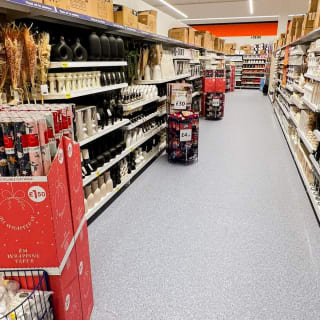 792-bmstores-teeside-park-store-opening-23