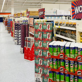 792-bmstores-teeside-park-store-opening-25