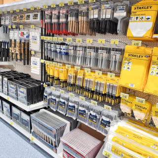 793-bmstores-east-road-irvine-store-12