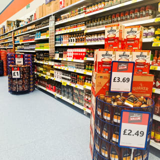 794-bmstores-eastbourne-store-oepning-30