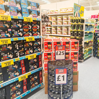 794-bmstores-eastbourne-store-oepning-37