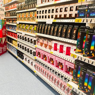 794-bmstores-eastbourne-store-oepning-47