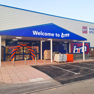 796-bmstores-faraday-store-opening-4