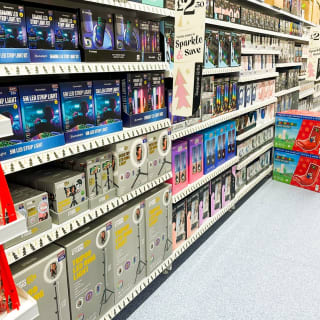 797-bmstores-robin-park-store-opening-44