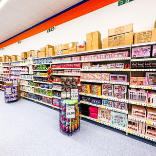 801-bmstores-hawley-road-store-opening-10