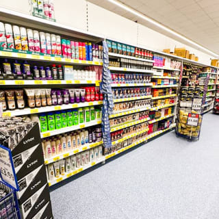 801-bmstores-hawley-road-store-opening-17