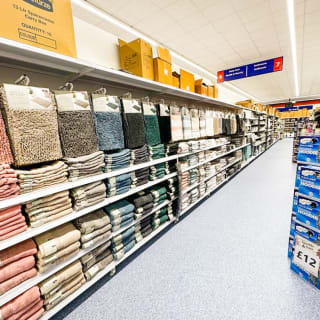 801-bmstores-hawley-road-store-opening-19