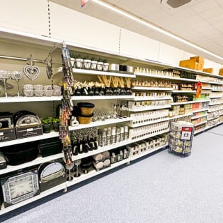 801-bmstores-hawley-road-store-opening-28