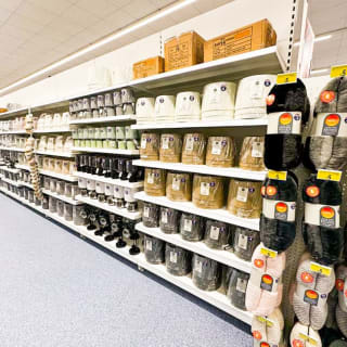 801-bmstores-hawley-road-store-opening-29