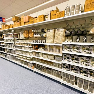 801-bmstores-hawley-road-store-opening-31