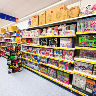 801-bmstores-hawley-road-store-opening-41