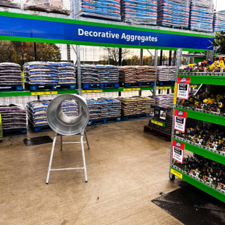 802-bmstores-manor-walks-cramlington-store-opening-11