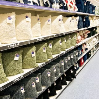 802-bmstores-manor-walks-cramlington-store-opening-17