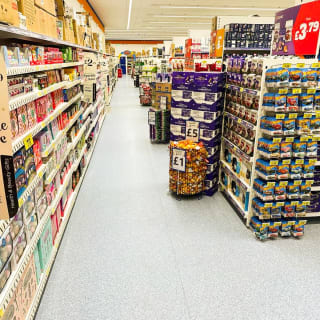 802-bmstores-manor-walks-cramlington-store-opening-4