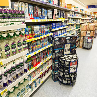 802-bmstores-manor-walks-cramlington-store-opening-46