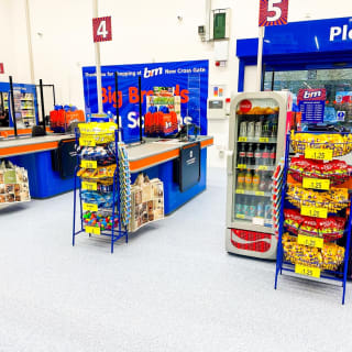 804-bmstores-new-cross-gate-store-opening-6