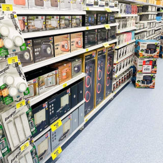 805-bmstores-belton-road-store-opening-34