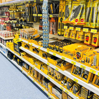 805-bmstores-belton-road-store-opening-9