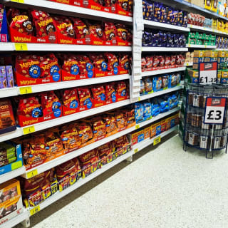 808-bmstores-stourbridge-store-opening-41