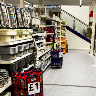 811-bmstores-banbury-store-with-garden-centre-2024-03-16-16