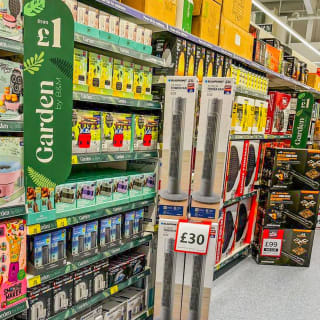 811-bmstores-banbury-store-with-garden-centre-2024-03-16-19