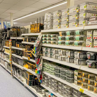 811-bmstores-banbury-store-with-garden-centre-2024-03-16-20