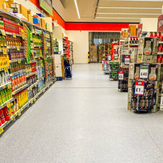 811-bmstores-banbury-store-with-garden-centre-2024-03-16-45