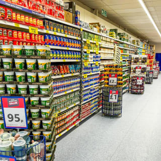 811-bmstores-banbury-store-with-garden-centre-2024-03-16-47