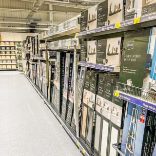 811-bmstores-banbury-store-with-garden-centre-2024-03-16-68