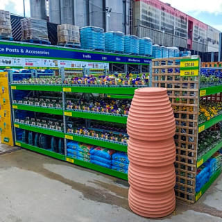 811-bmstores-banbury-store-with-garden-centre-2024-03-16-7
