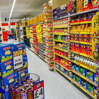 811-bmstores-banbury-store-with-garden-centre-2024-03-16-71