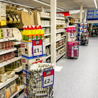 811-bmstores-banbury-store-with-garden-centre-2024-03-16-72