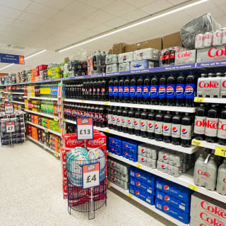 812-bmstores-front-street-store-opening-15