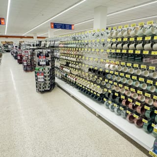 812-bmstores-front-street-store-opening-22