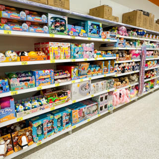 812-bmstores-front-street-store-opening-28