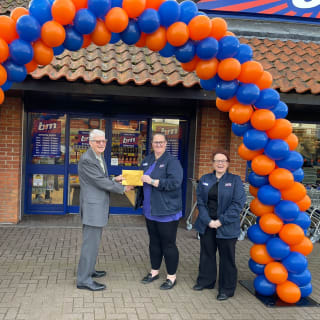 813-bmstores-mildenhall-store-charity