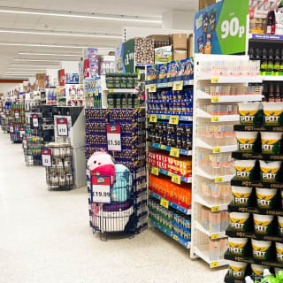 814-bmstores-thamesmead-store-opening-19