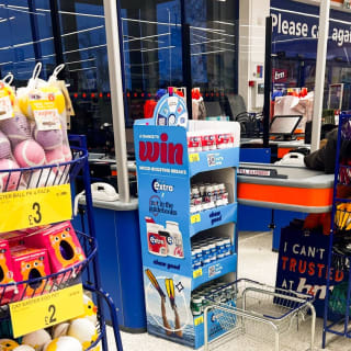 814-bmstores-thamesmead-store-opening-20