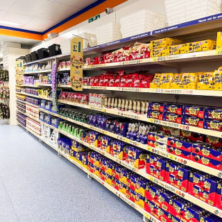 816-bmstores-the-galleries-washington-store-opening-14