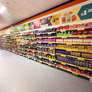 816-bmstores-the-galleries-washington-store-opening-32