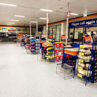 816-bmstores-the-galleries-washington-store-opening-51